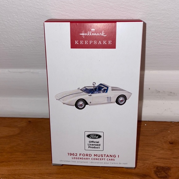 Hallmark Holiday 222 Hallmark 962 Ford Mustang I Legendary Concept